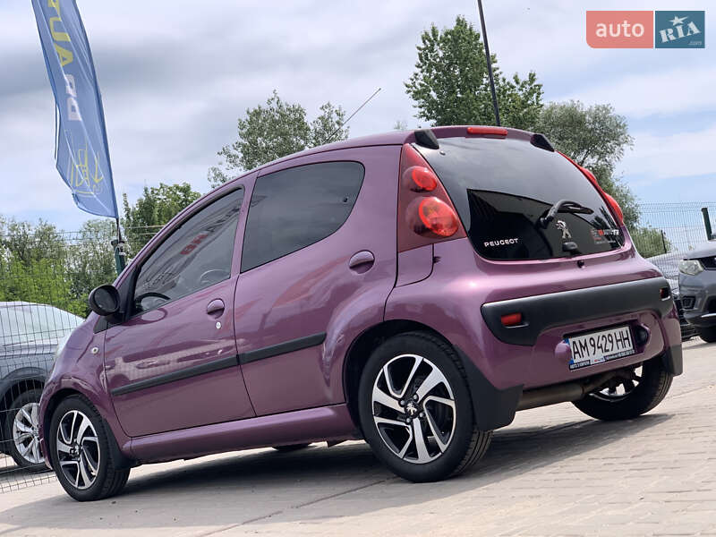 Хетчбек Peugeot 107 2014 в Бердичеві