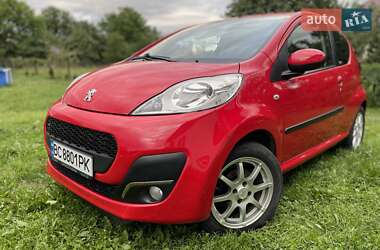Хетчбек Peugeot 107 2012 в 