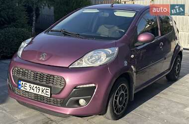 Хетчбек Peugeot 107 2012 в Дніпрі