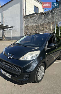 Хэтчбек Peugeot 107 2011 в Киеве