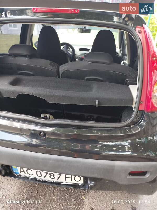 Хэтчбек Peugeot 107 2009 в Луцке