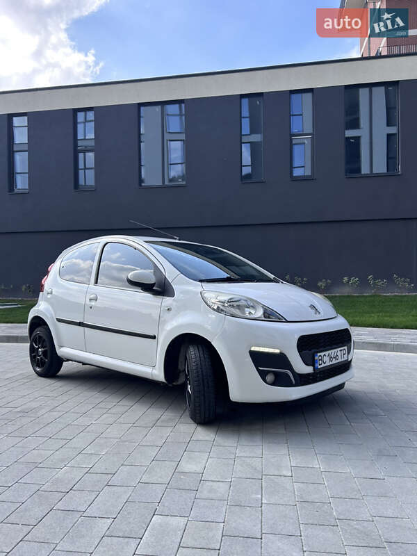 Хетчбек Peugeot 107 2012 в Львові