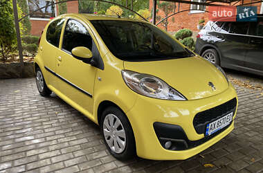 Хэтчбек Peugeot 107 2012 в Харькове