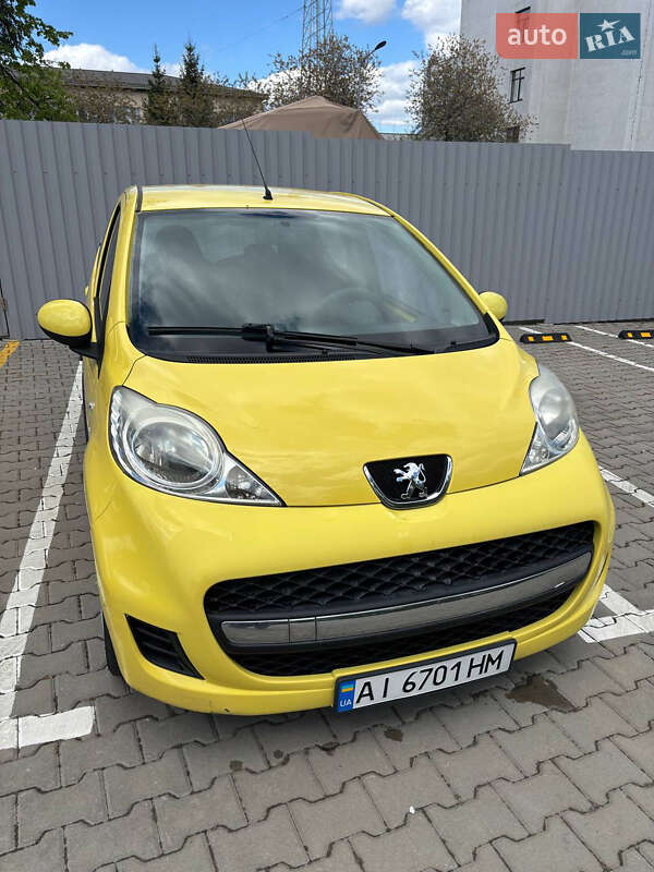 Peugeot 107 2011