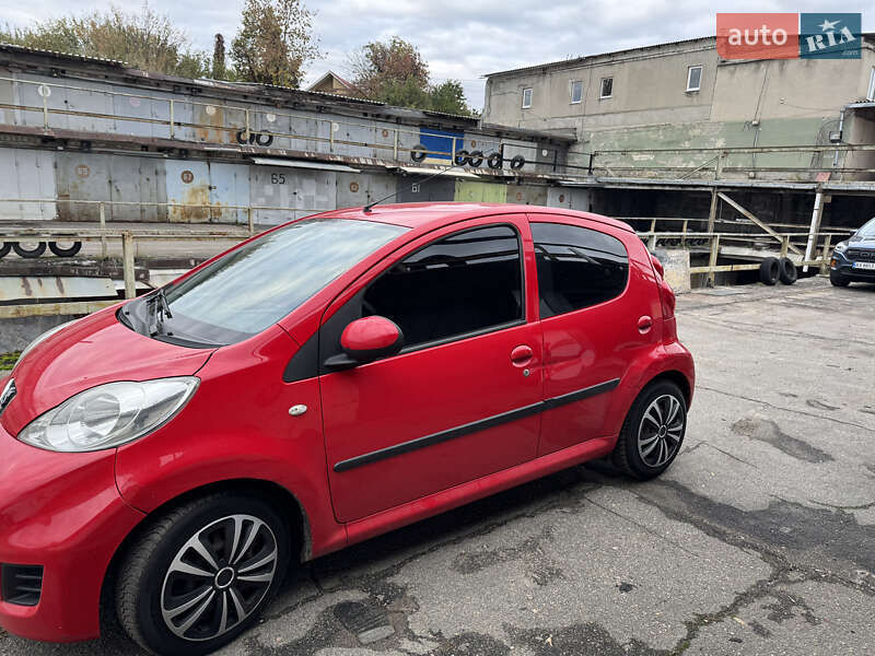 Хэтчбек Peugeot 107 2010 в Харькове фото 4 Хэтчбек Peugeot 107 2010 в Харькове