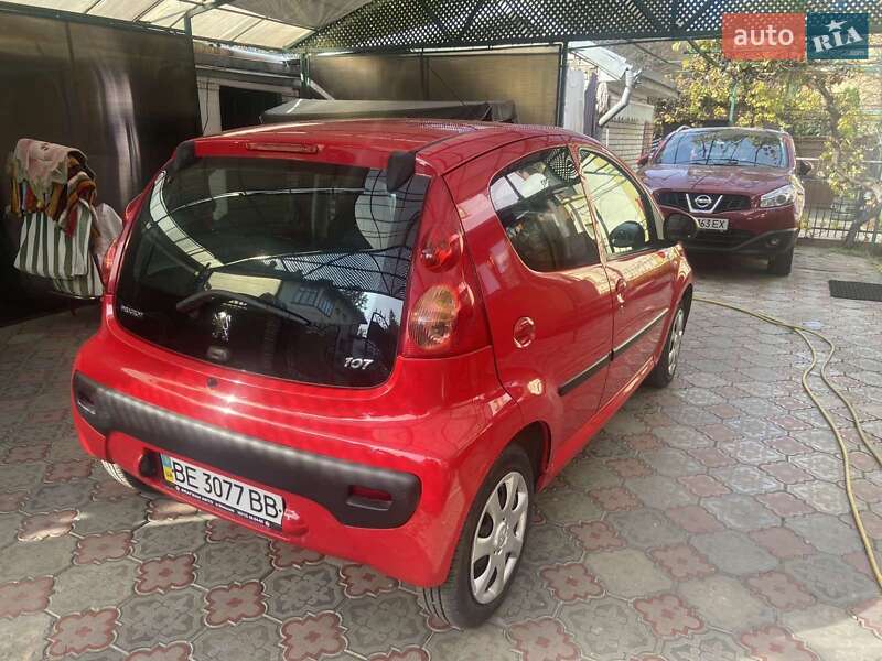 Хэтчбек Peugeot 107 2011 в Черновцах фото 8 Хэтчбек Peugeot 107 2011 в Черновцах