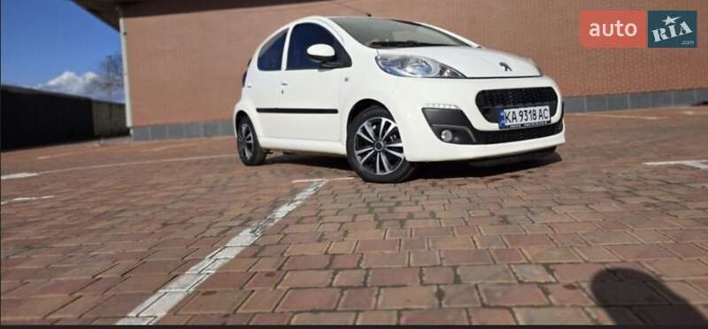 Хэтчбек Peugeot 107 2013 в Кривом Роге фото 8 Хэтчбек Peugeot 107 2013 в Кривом Роге