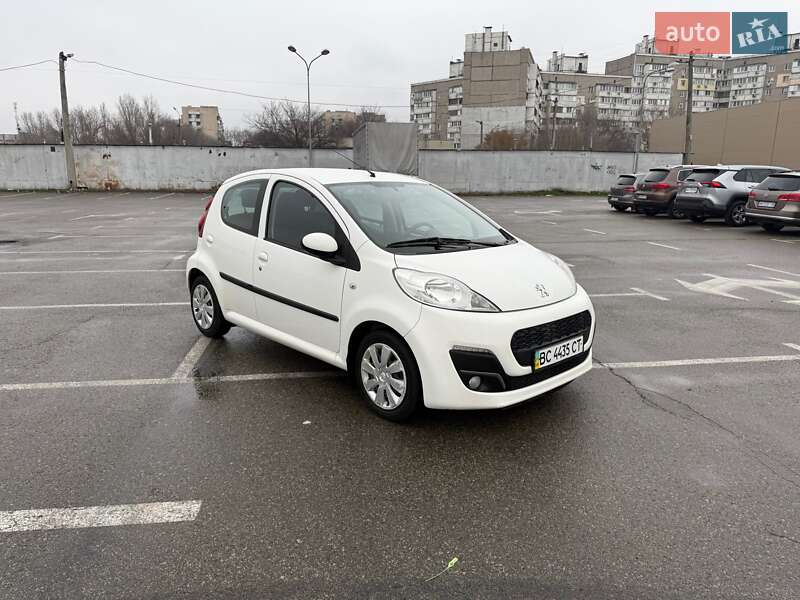 Peugeot 107 2012