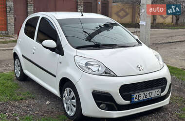 Хетчбек Peugeot 107 2012 в Дніпрі