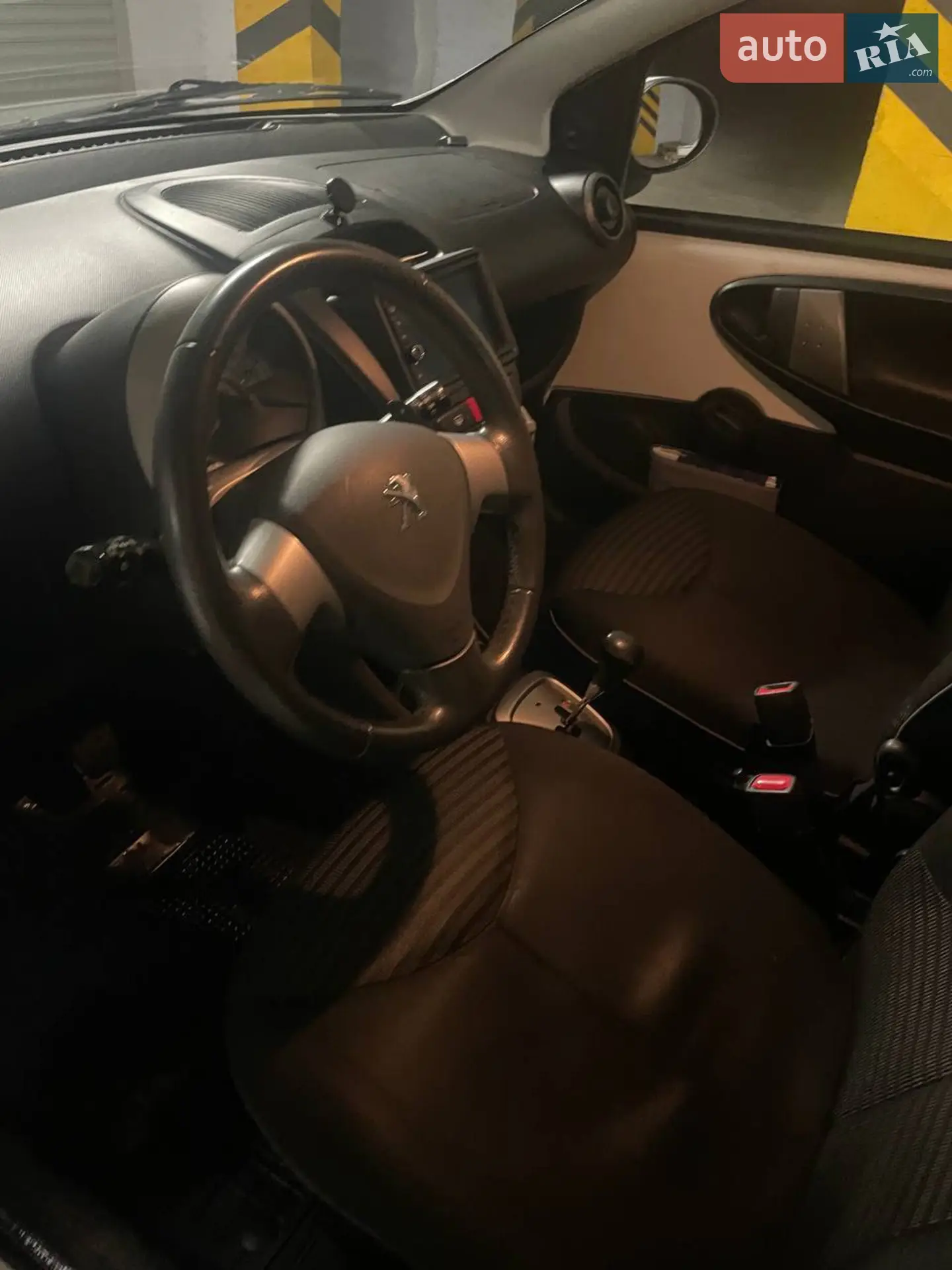 2013 Peugeot 107 - мініатюра 7