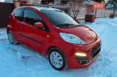 Хэтчбек Peugeot 107 2012 в Днепре