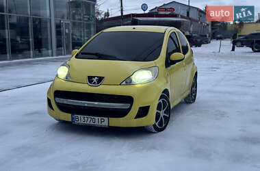 Хэтчбек Peugeot 107 2011 в Полтаве