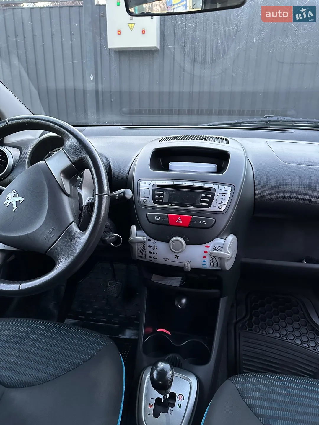 2012 Peugeot 107 - мініатюра 10