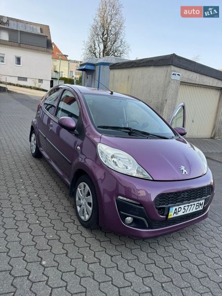 Peugeot 107 2012