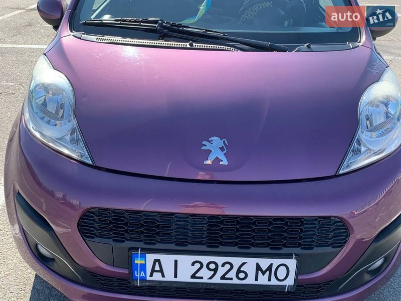 Хэтчбек Peugeot 107 2013 в Киеве
