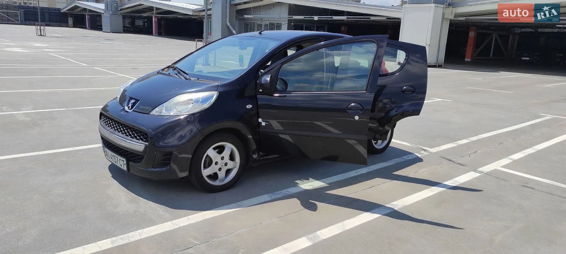 2011 Peugeot 107 - фото 1