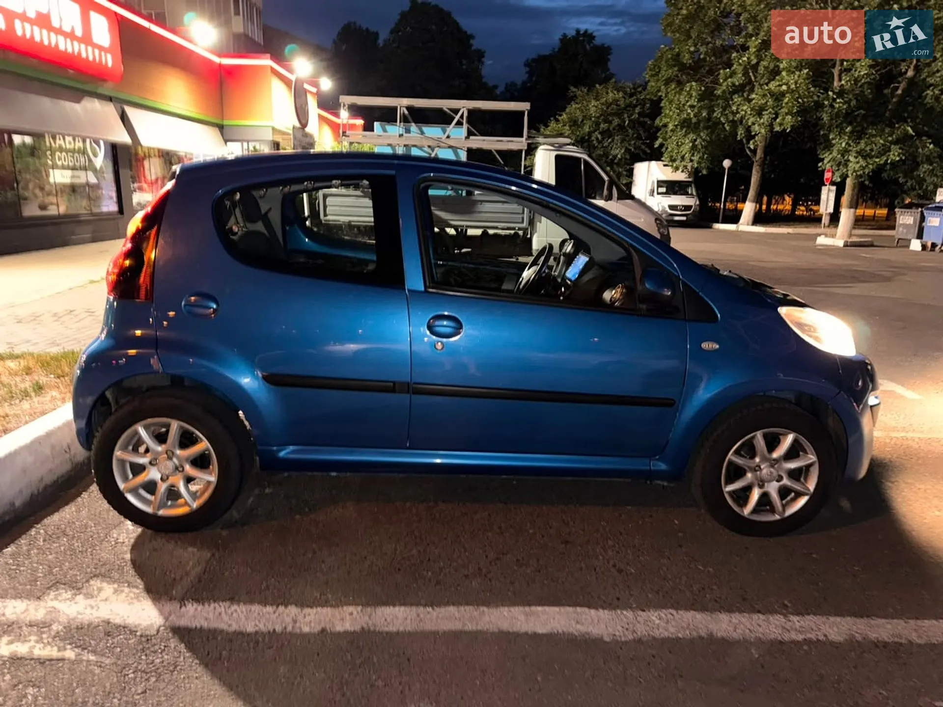 2012 Peugeot 107 - мініатюра 5