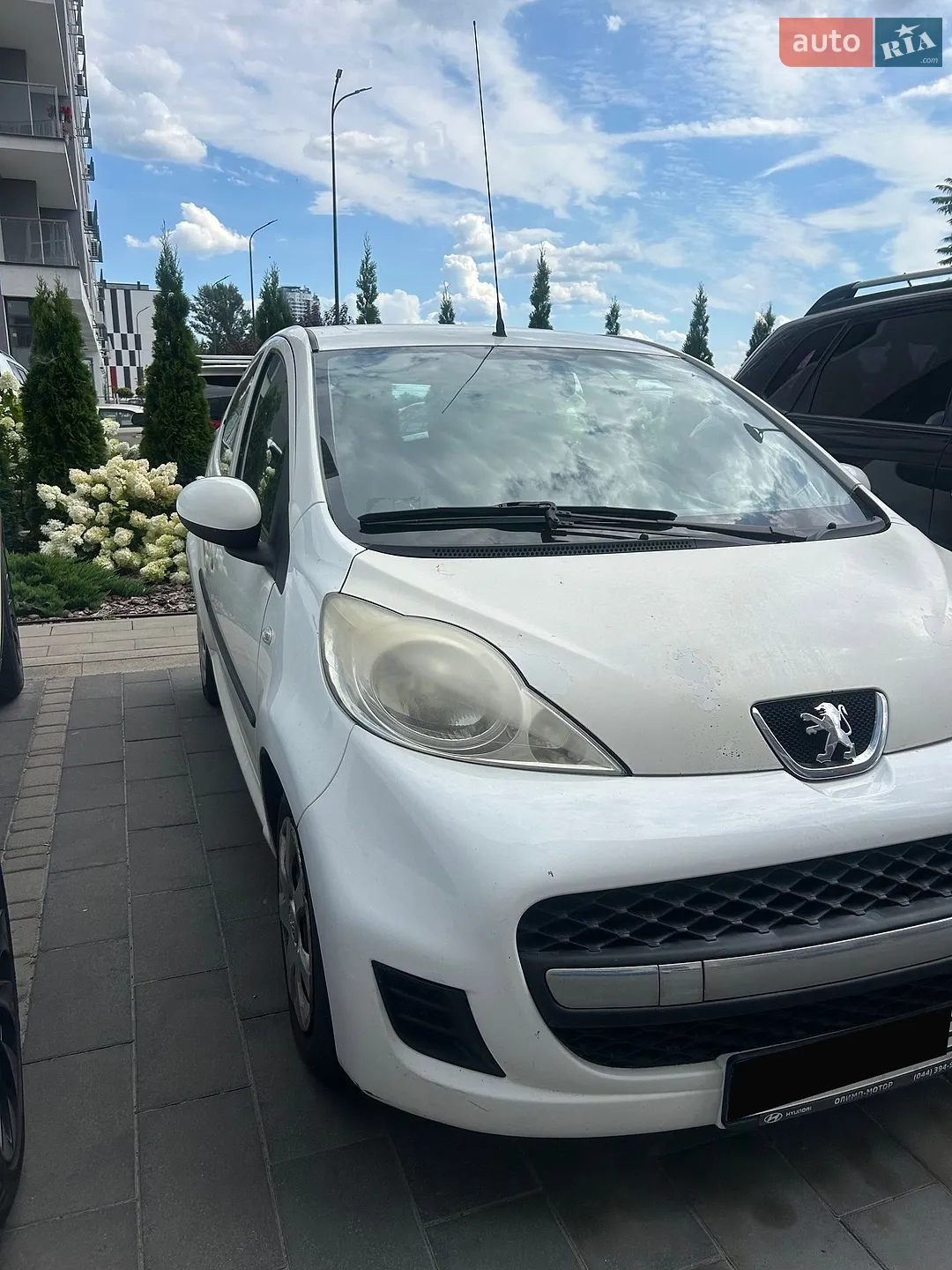 2011 Peugeot 107 - фото 1