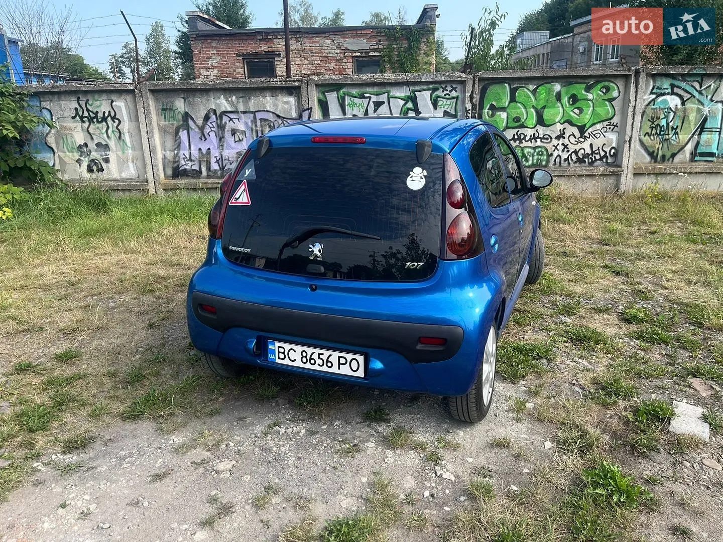 2014 Peugeot 107 - мініатюра 4