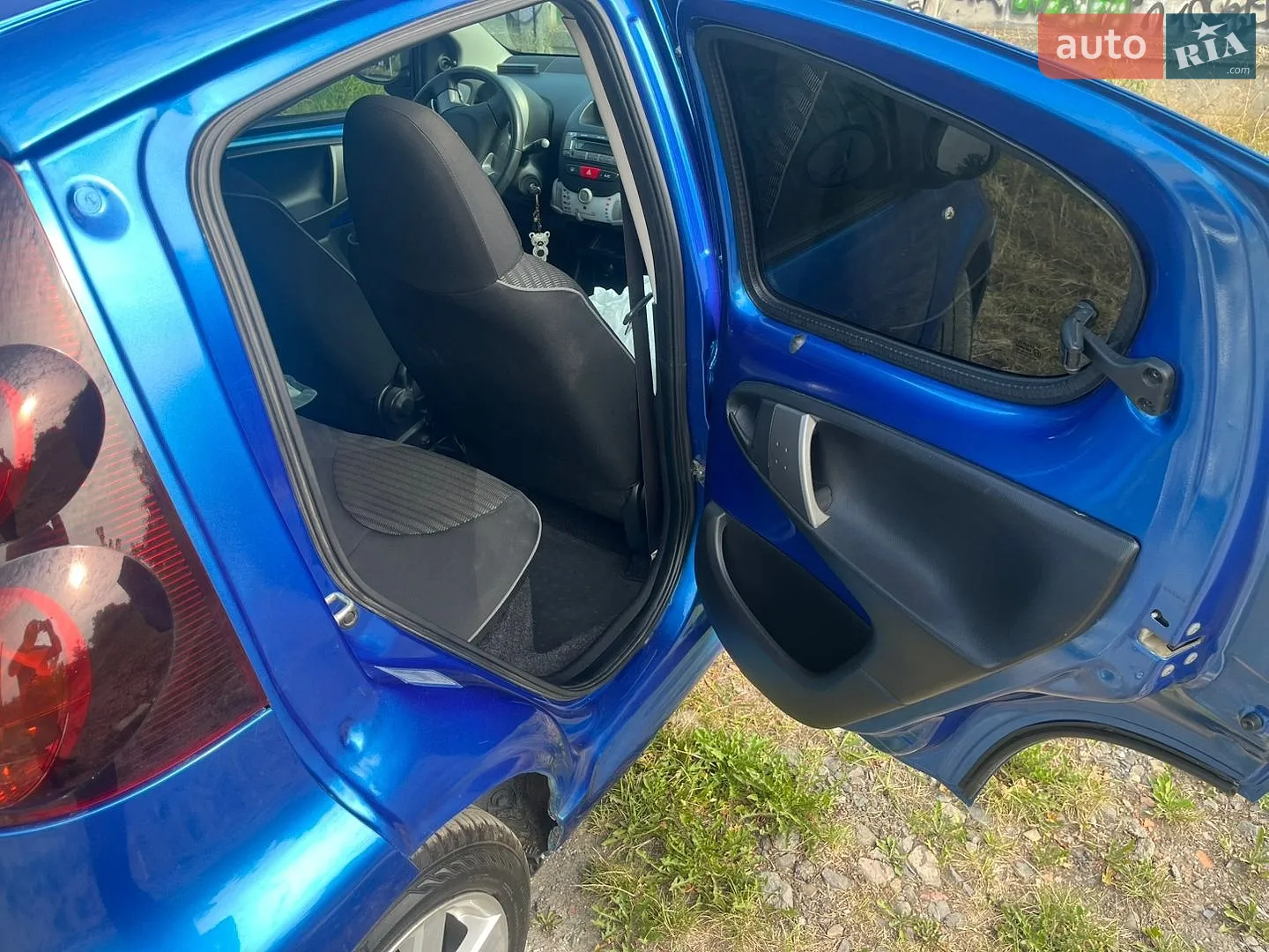 2014 Peugeot 107 - мініатюра 9