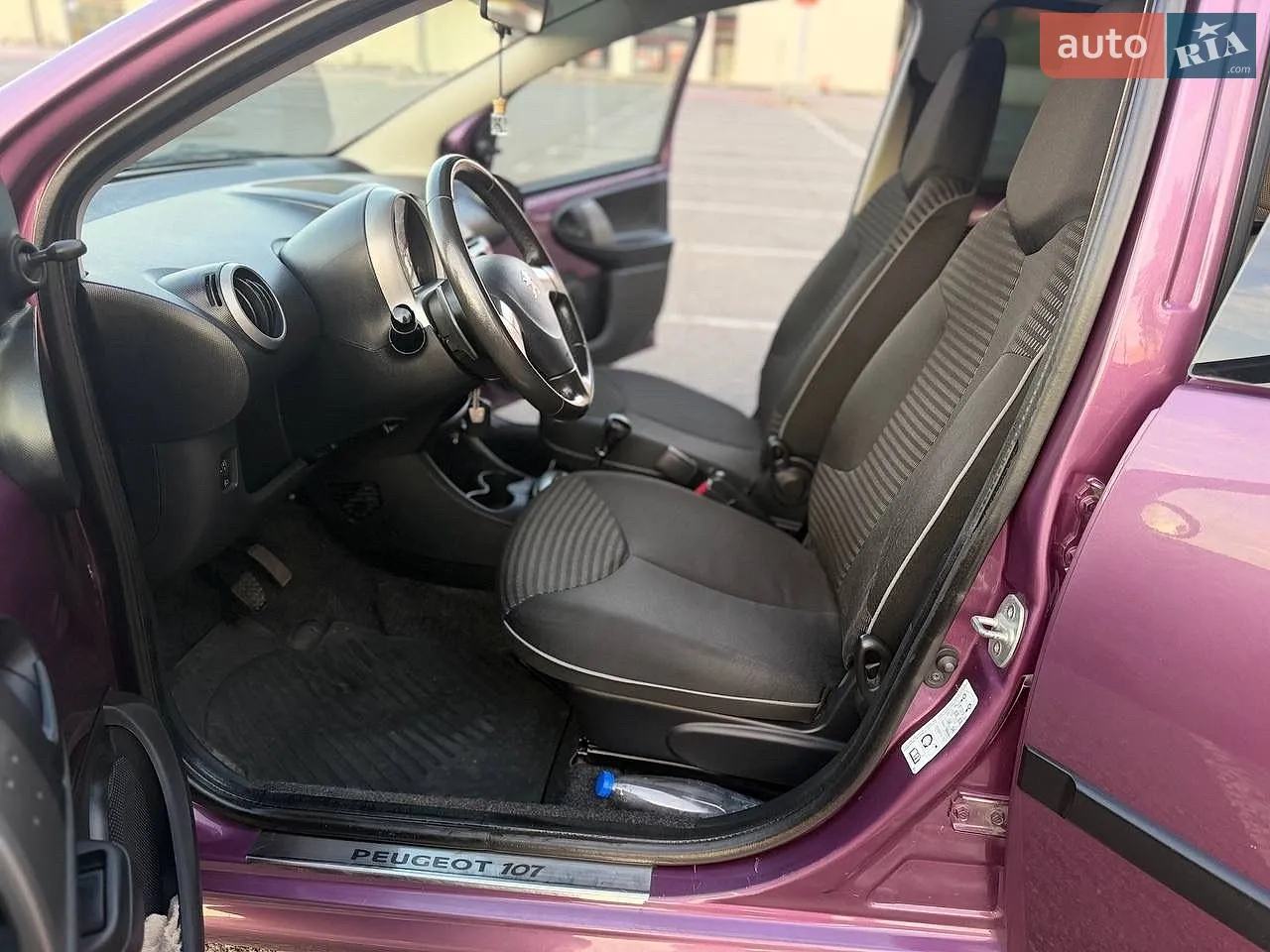 2013 Peugeot 107 - мініатюра 26