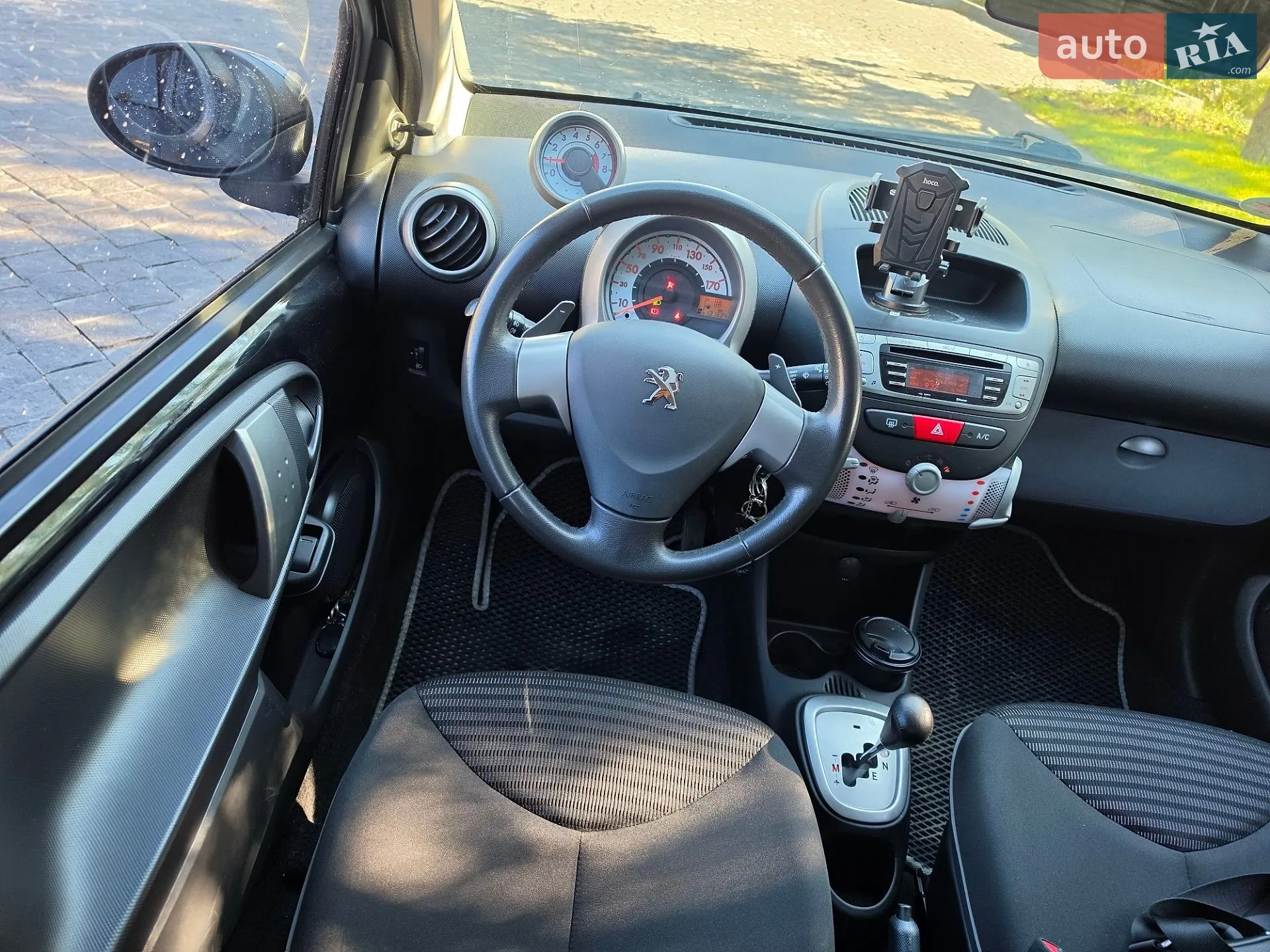 2014 Peugeot 107 - мініатюра 16