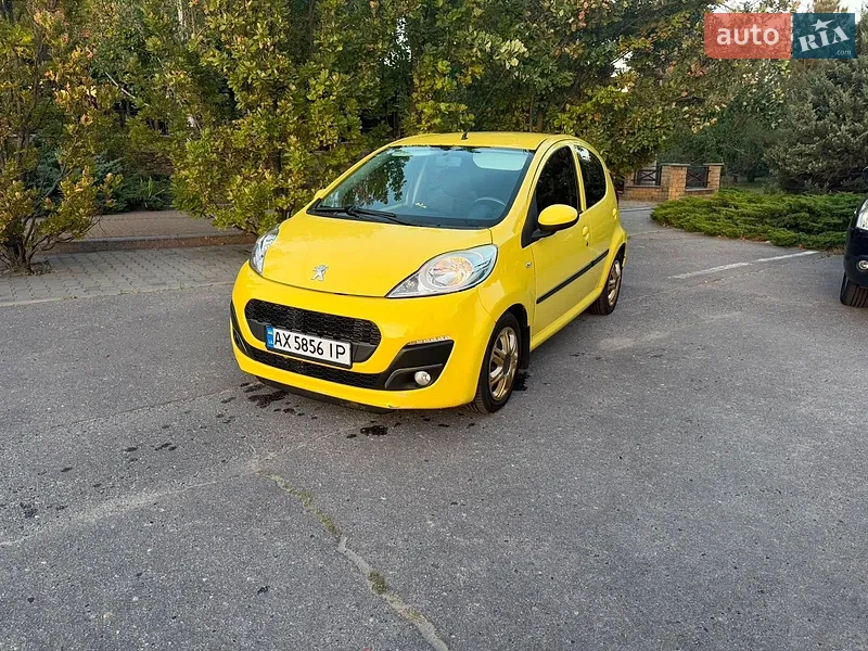 Peugeot 107 2012