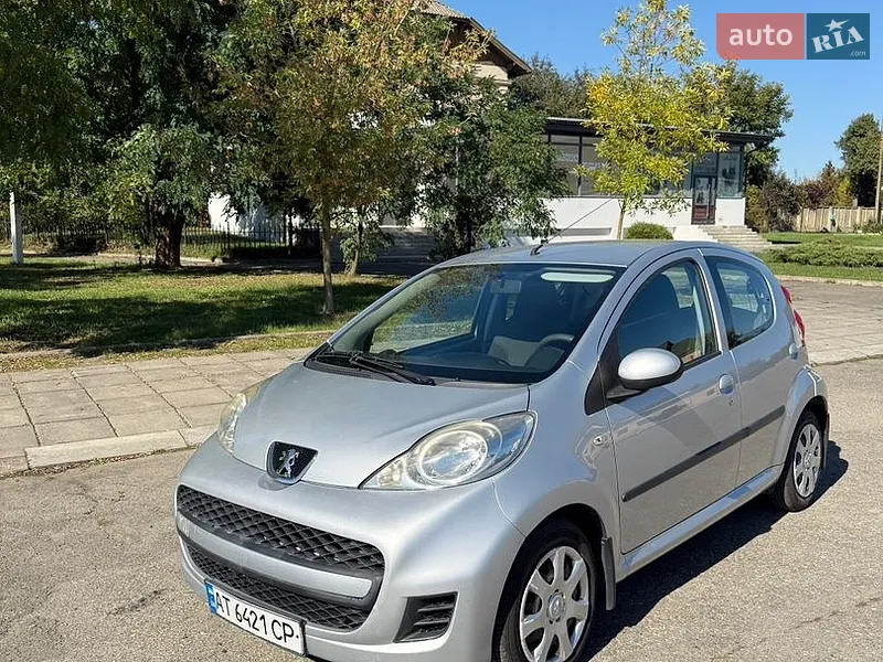 Peugeot 107 2012