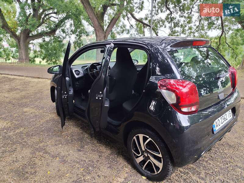 Хетчбек Peugeot 108 2016 в Ужгороді