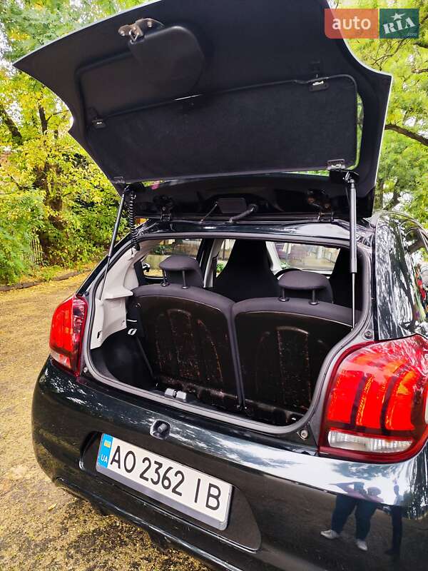 Хетчбек Peugeot 108 2016 в Ужгороді