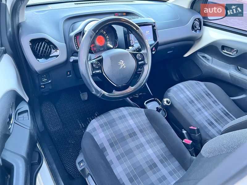 Хэтчбек Peugeot 108 2019 в Киеве