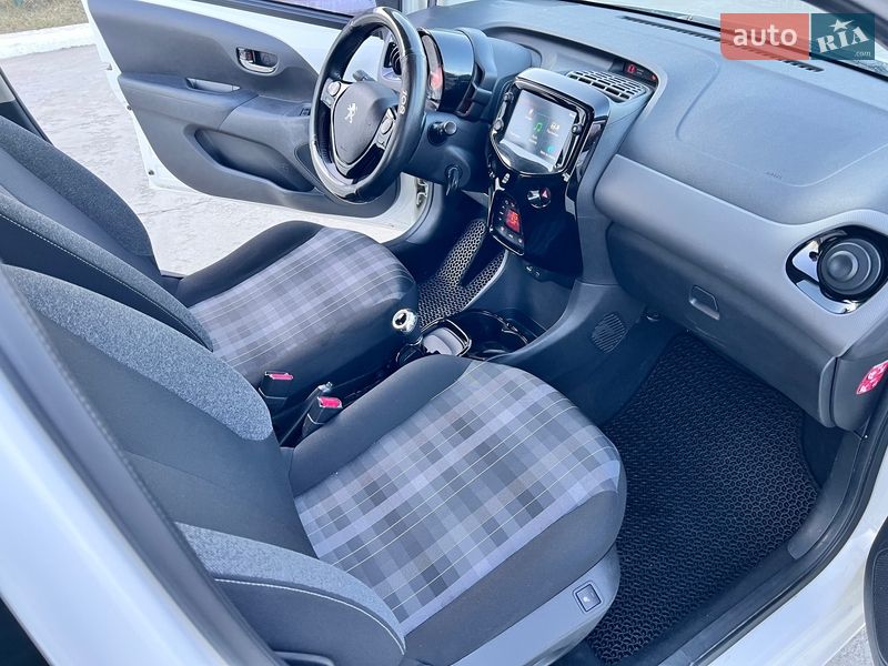 Хэтчбек Peugeot 108 2019 в Киеве