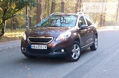 Внедорожник / Кроссовер Peugeot 2008 2014 в Киеве