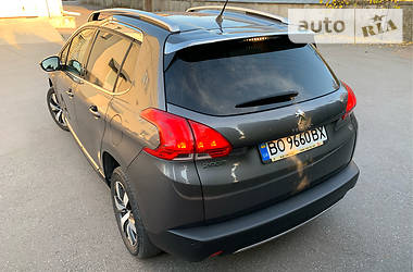 Хэтчбек Peugeot 2008 2015 в Тернополе