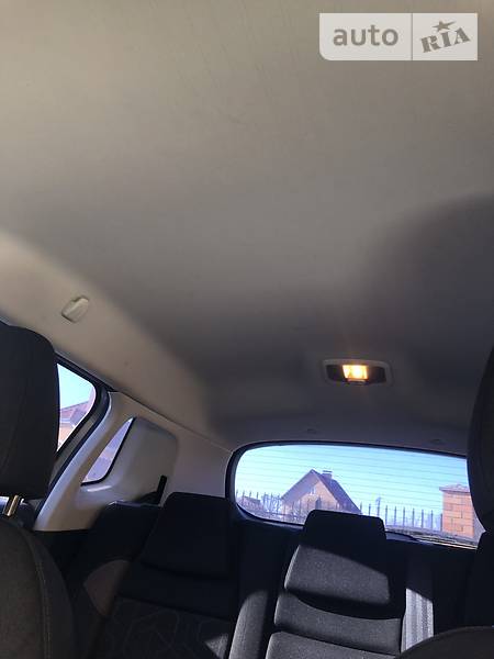 Хетчбек Peugeot 2008 2013 в Луцьку