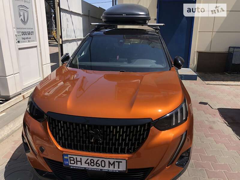 Внедорожник / Кроссовер Peugeot 2008 2020 в 