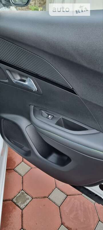 Позашляховик / Кросовер Peugeot 2008 2021 в Одесі