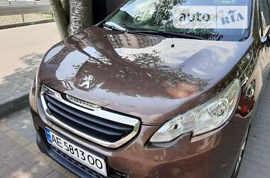 Позашляховик / Кросовер Peugeot 2008 2013 в Дніпрі