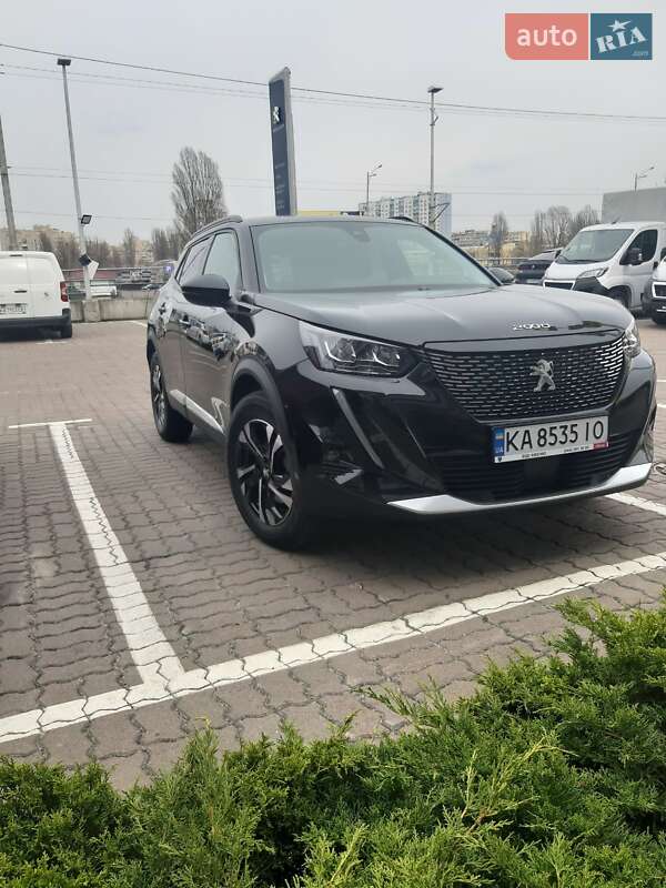 Peugeot 2008 2021