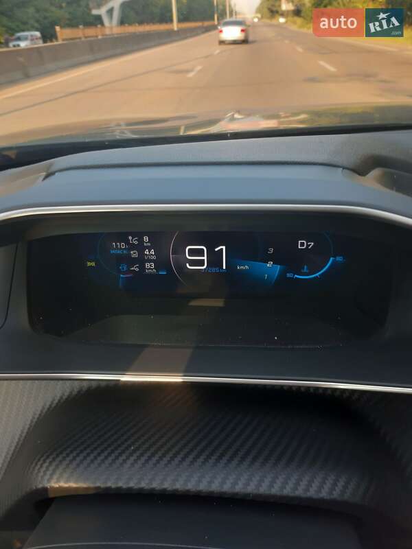 Позашляховик / Кросовер Peugeot 2008 2021 в Києві