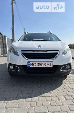 Позашляховик / Кросовер Peugeot 2008 2014 в Львові