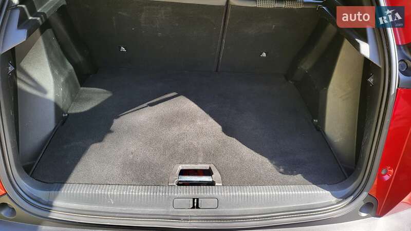 Позашляховик / Кросовер Peugeot 2008 2020 в Одесі