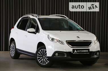 Внедорожник / Кроссовер Peugeot 2008 2016 в Киеве