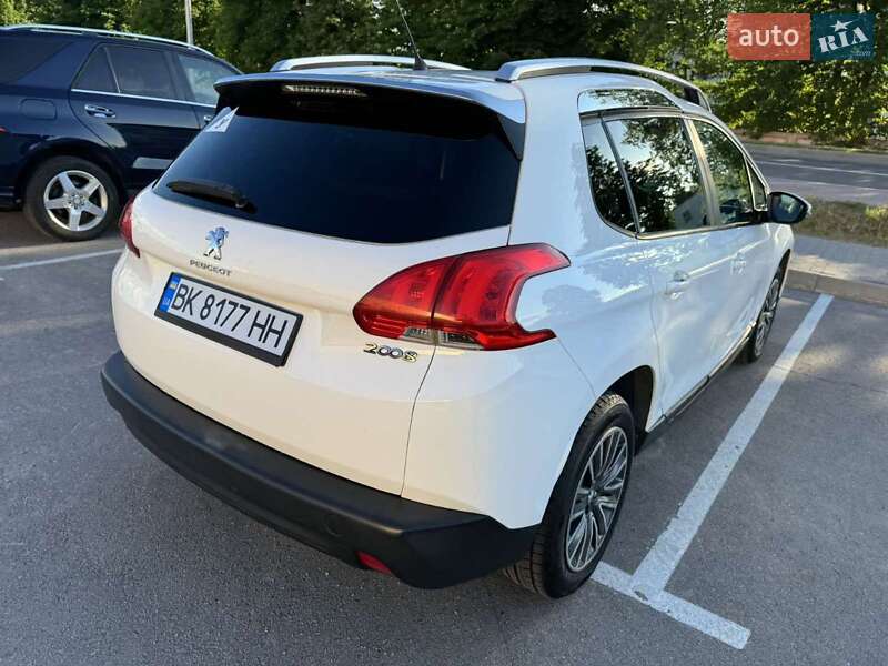 Внедорожник / Кроссовер Peugeot 2008 2014 в Ровно