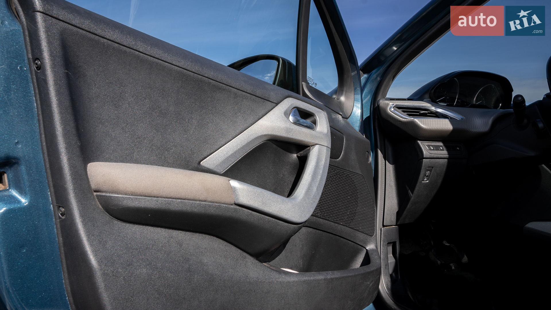 2016 Peugeot 2008 - мініатюра 42