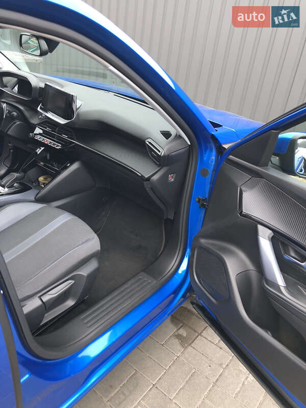 Позашляховик / Кросовер Peugeot 2008 2020 в Києві