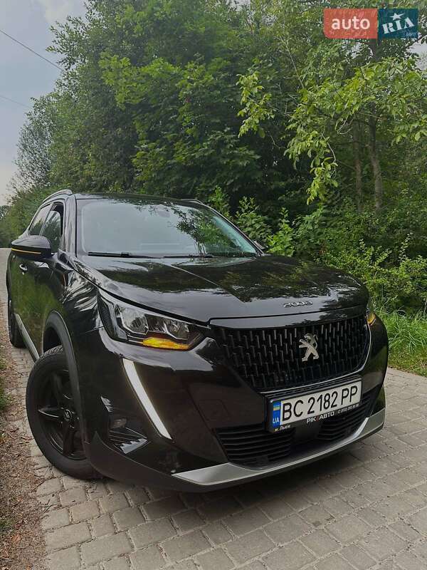 Peugeot 2008 2021