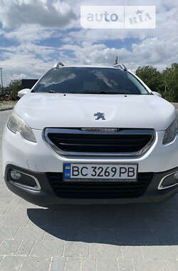 Внедорожник / Кроссовер Peugeot 2008 2014 в Винниках