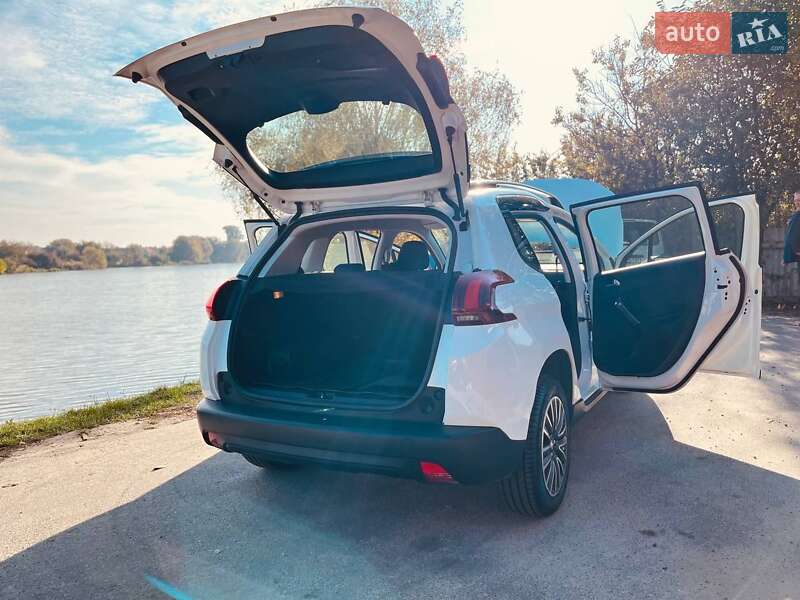 Позашляховик / Кросовер Peugeot 2008 2019 в Києві