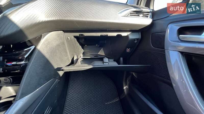 Позашляховик / Кросовер Peugeot 2008 2019 в Києві